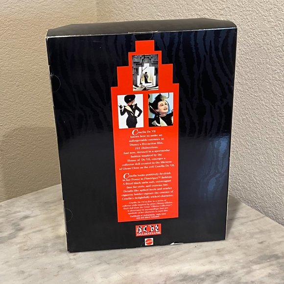 Cruella De Vil - Power in PInstripes - Picture 4 of 5